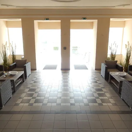 Apartment Haus Am Park 31 Kuehlungsborn